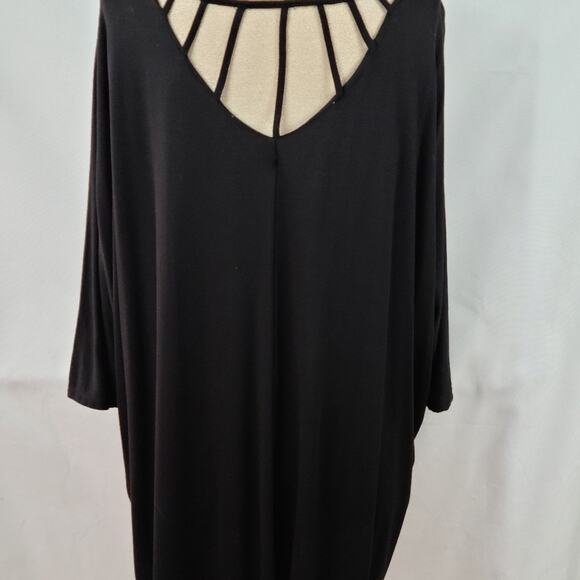 Cyrus oversized dolman sleeve lattice back black tunic hilo nwt - Picture 3 of 5